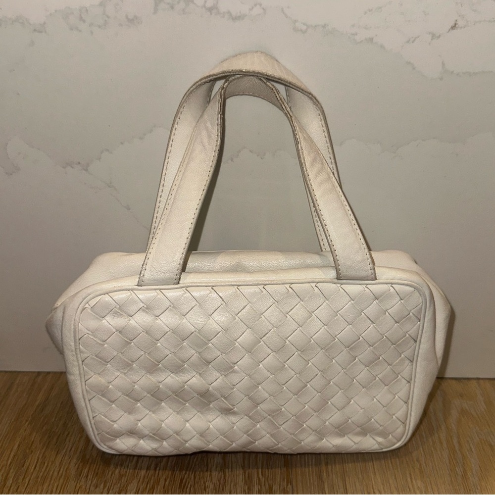 Bottega Veneta Nappa Intrecciato Cosmetic Bag - lowest resale price available!